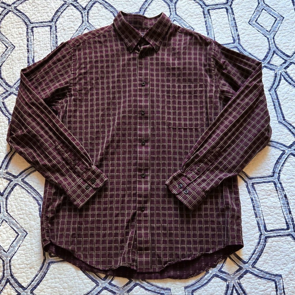 Consensus Windowpane Textured Button Down Shirt - Picture 4 of 12